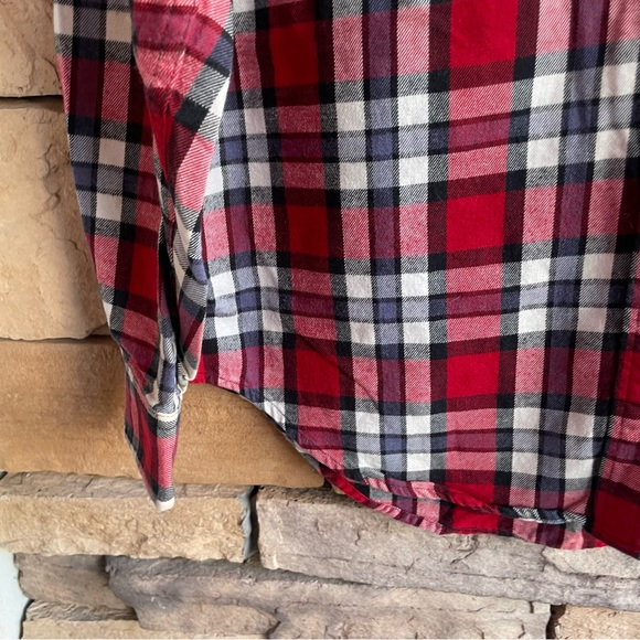 Jones New York Sport Red White Plaid Button Shirt Women Medium EUC - Picture 6 of 11
